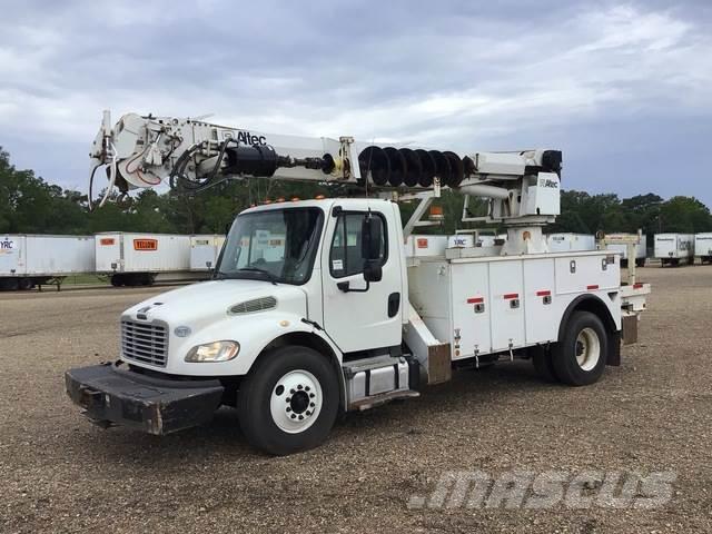 Freightliner M2106 Camiones de perforación móvil