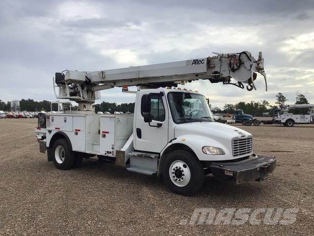 Freightliner M2106 Camiones de perforación móvil