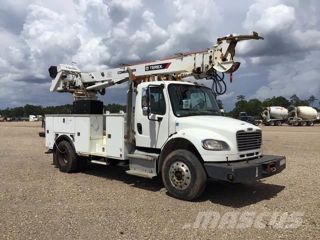 Freightliner M2106 Camiones de perforación móvil