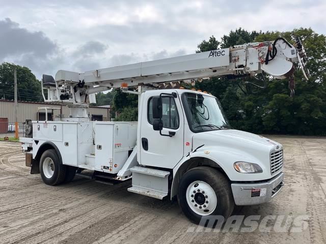 Freightliner M2106 Camiones de perforación móvil