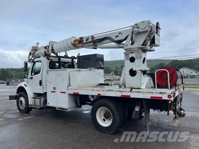 Freightliner M2106 Camiones de perforación móvil