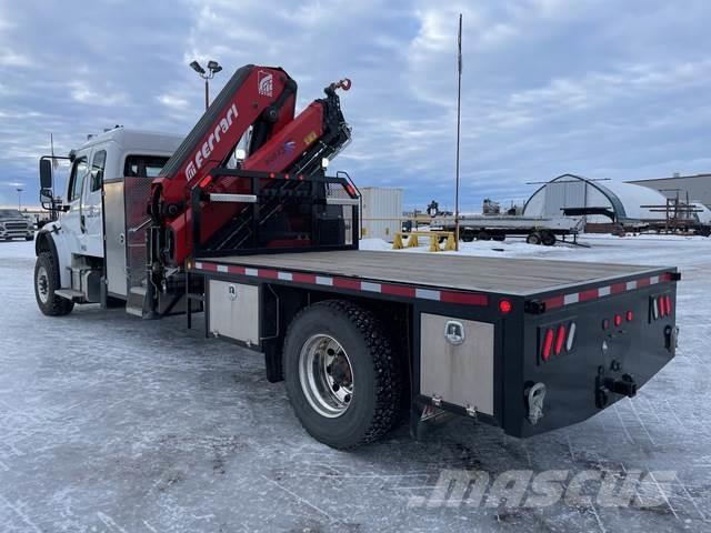 Freightliner M2106 Otros camiones