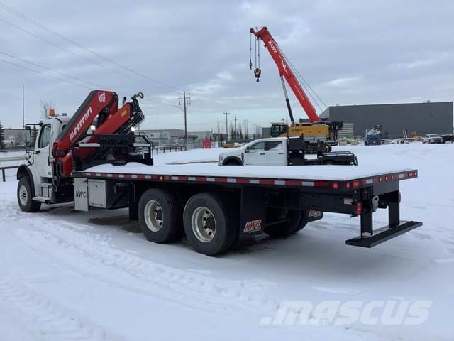 Freightliner M2106 Otros camiones