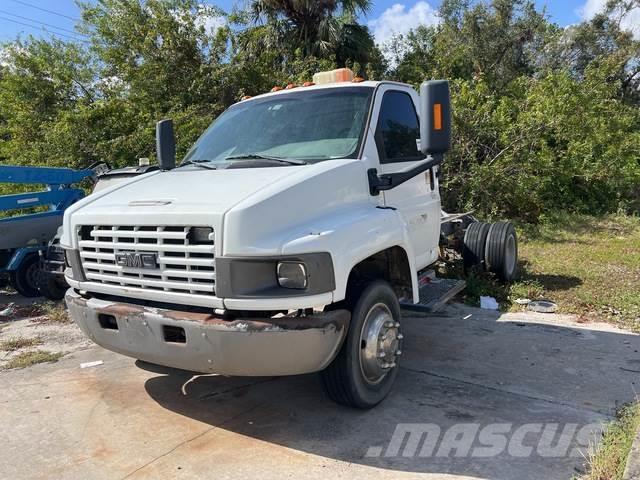 GMC C5500 Cabinas