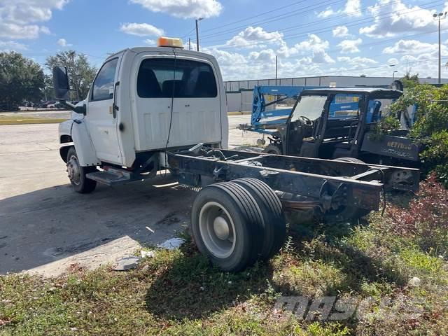 GMC C5500 Cabinas