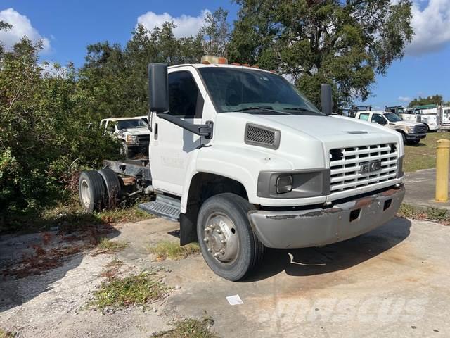 GMC C5500 Cabinas