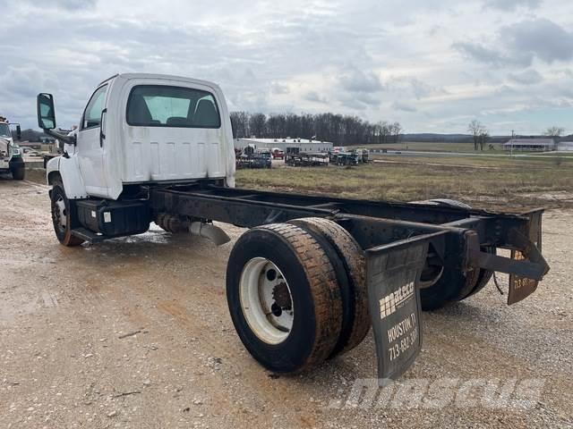 GMC C6500 Cabinas