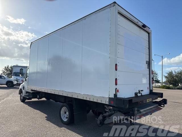 Hino 185 Camiones con caja de remolque