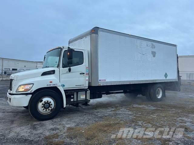 Hino 338 Camiones con caja de remolque