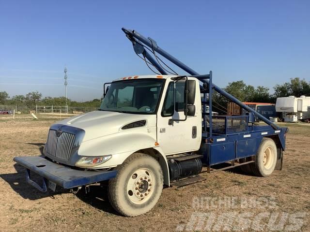 International 4300 Otros