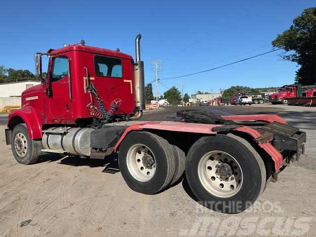 International 5900i Camiones tractor