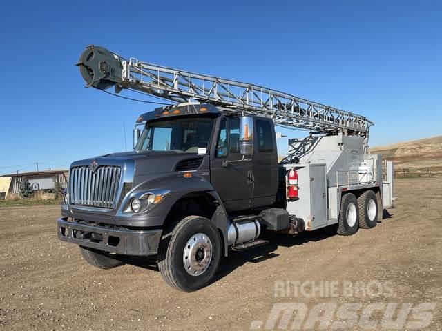 International 7500 Otros