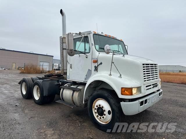 International 8100 Camiones tractor