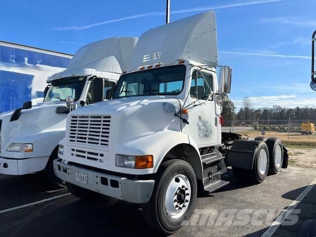 International 8100 Camiones tractor