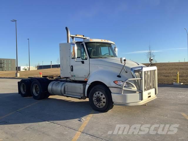 International ProStar Camiones tractor