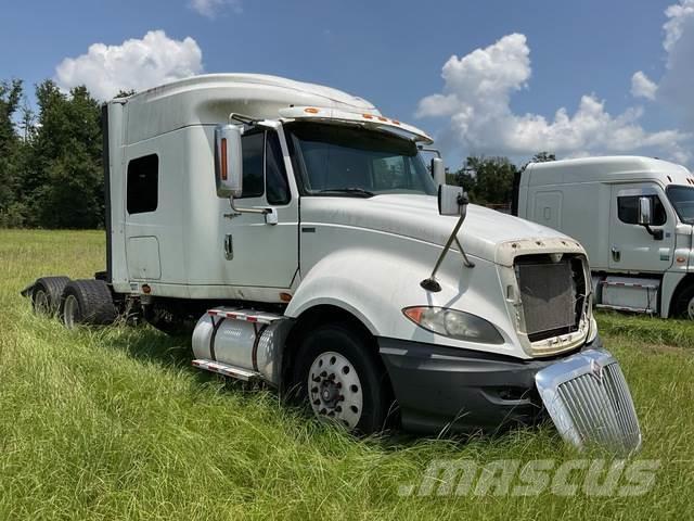 International ProStar Camiones tractor