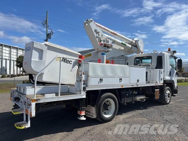 Isuzu FTR900 Plataformas sobre camión