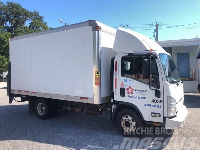 Isuzu NPR Camiones con caja de remolque