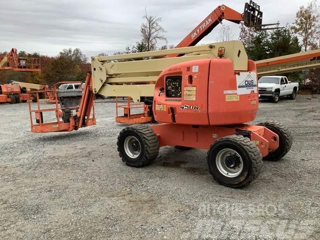 JLG 450AJ Plataformas con brazo de elevación manual