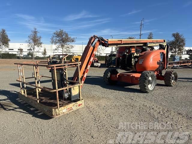 JLG 600AJ Plataformas con brazo de elevación manual