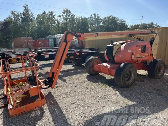 JLG 600AJ Plataformas con brazo de elevación manual