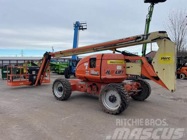 JLG 600AJ Plataformas con brazo de elevación manual