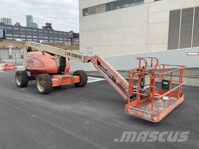 JLG 600AJ Plataformas con brazo de elevación manual