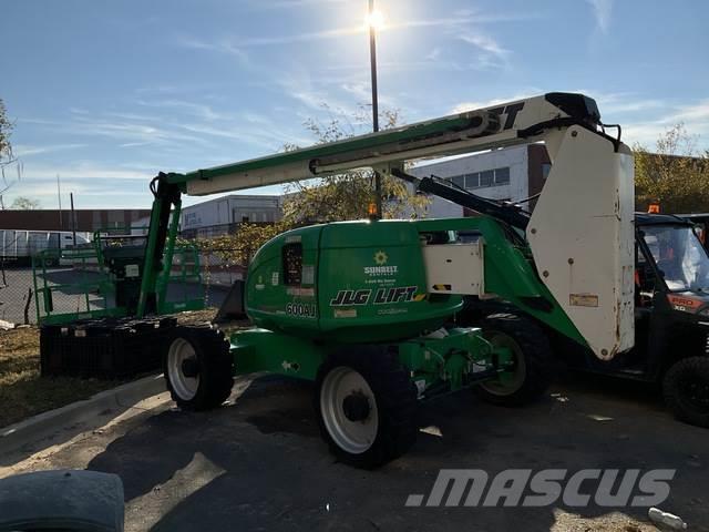 JLG 600AJ Plataformas con brazo de elevación manual