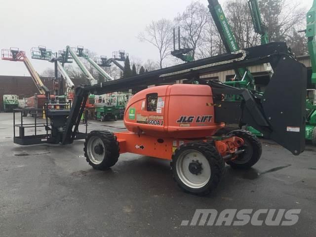 JLG 600AJ Plataformas con brazo de elevación manual