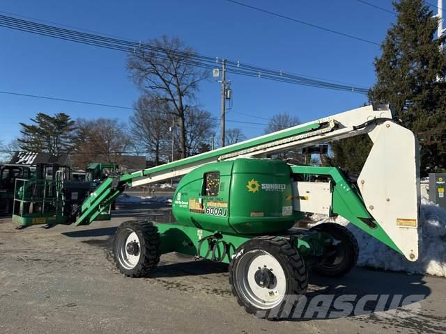 JLG 600AJ Plataformas con brazo de elevación manual