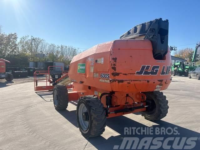 JLG 600S Otros