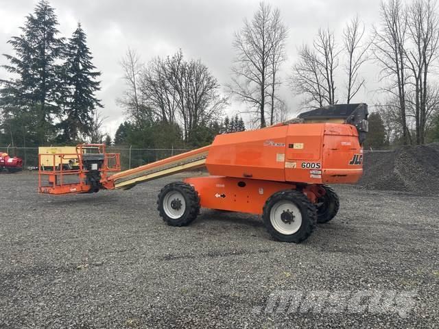 JLG 600S Otros