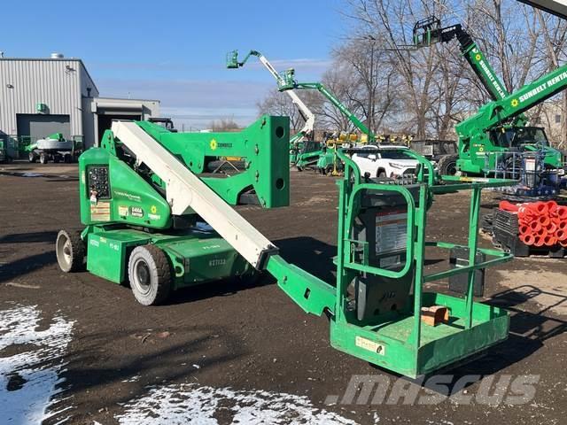 JLG E400AN Plataformas con brazo de elevación manual