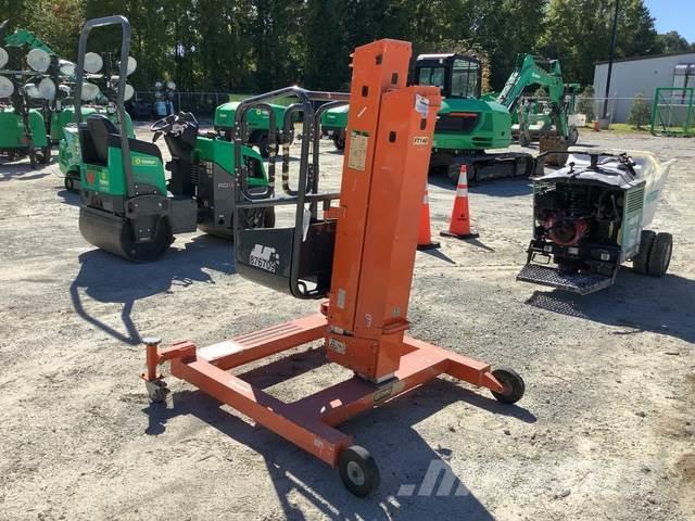 JLG FT140 Plataformas con jaula de elevación