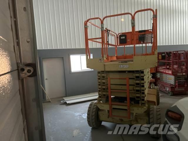 JLG M4069 Plataformas tijera