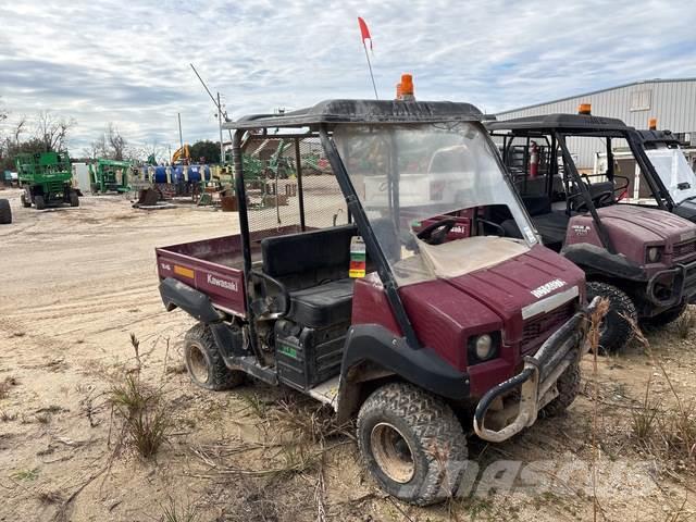 Kawasaki Mule Maquinarias para servicios públicos