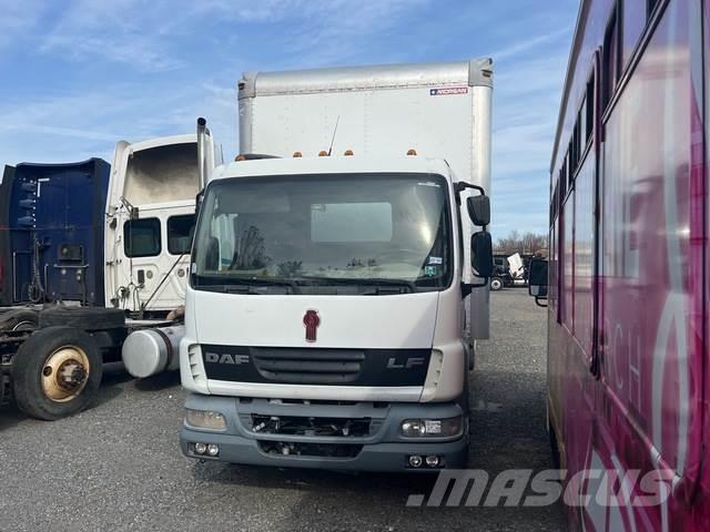 Kenworth T270 Camiones con caja de remolque