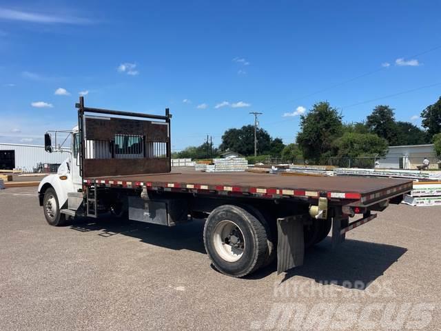 Kenworth T300 Camiones de cama baja