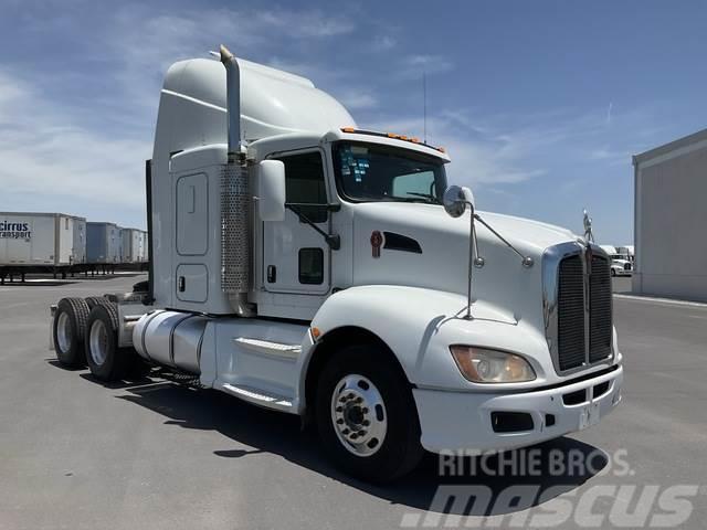 Kenworth T660 Camiones tractor