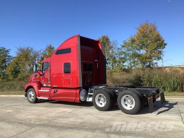 Kenworth T660 Camiones tractor