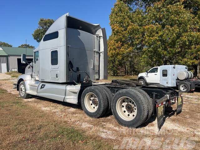 Kenworth T660 Camiones tractor