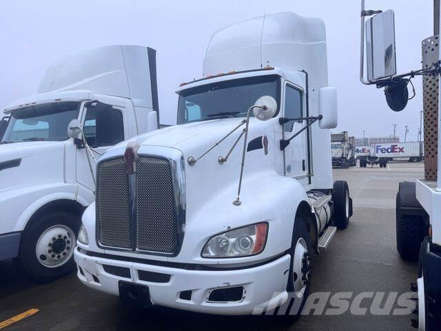 Kenworth T660 Camiones tractor