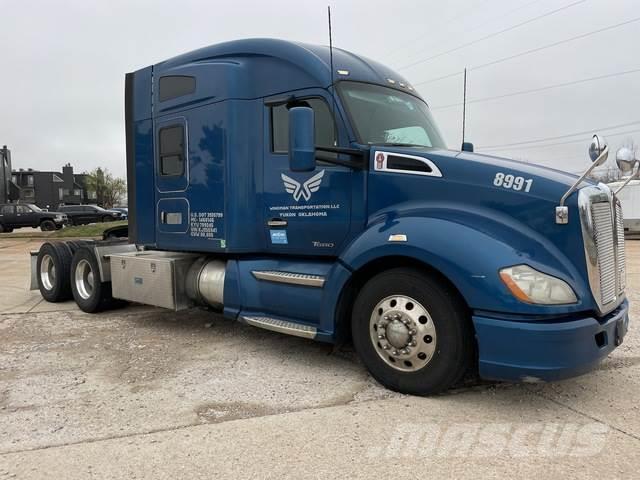 Kenworth T680 Camiones tractor