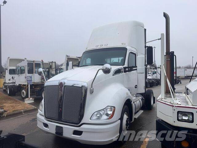 Kenworth T680 Camiones tractor