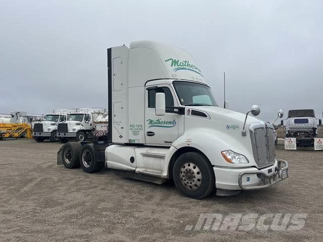 Kenworth T680 Camiones tractor