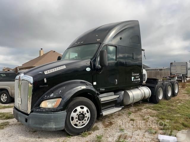 Kenworth T700 Camiones tractor