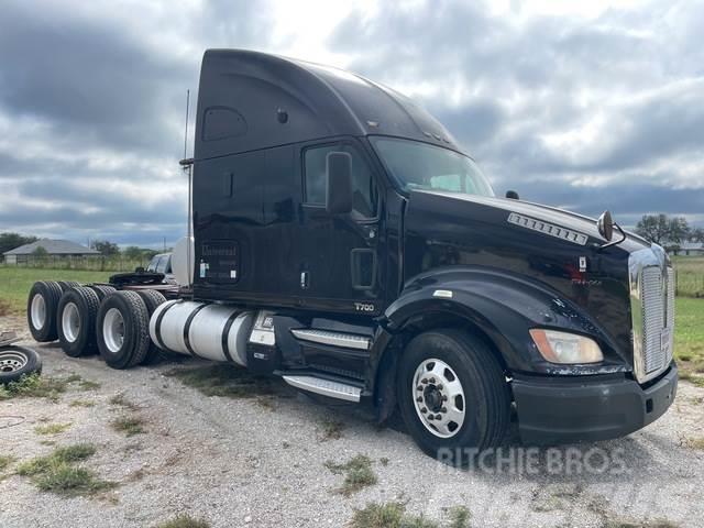 Kenworth T700 Camiones tractor