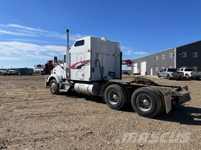 Kenworth T800B Camiones tractor