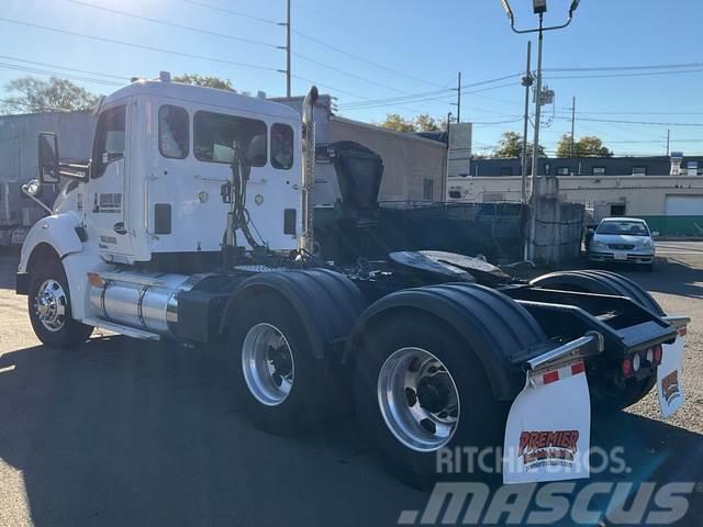 Kenworth T880 Camiones tractor