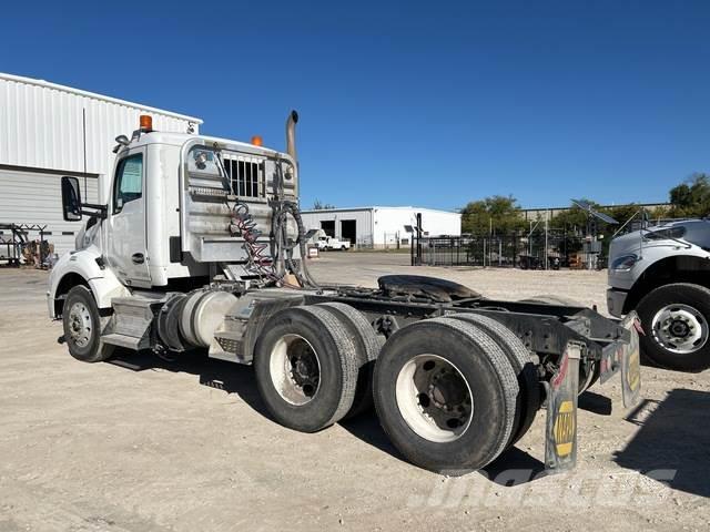 Kenworth T880 Camiones tractor